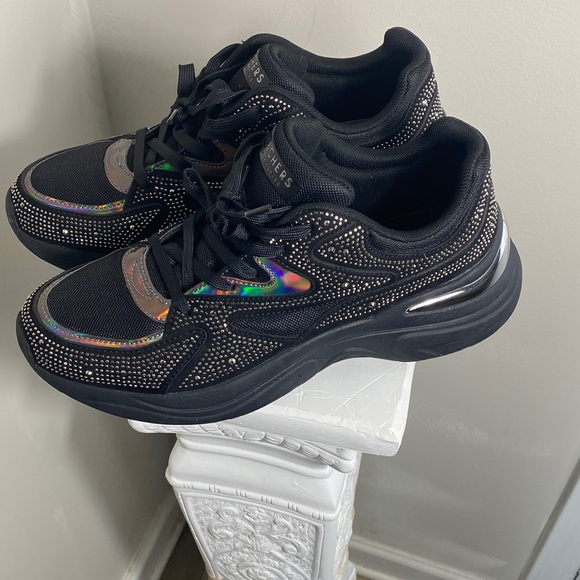 Skechers Black Sneakers with Iridescent and Studded Details - Picture 3 of 9